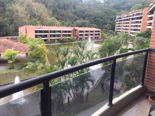 Imagen 6 de 18 de Vendo Apto 200m2 3h+s/4b/4p La Lagunita 2169