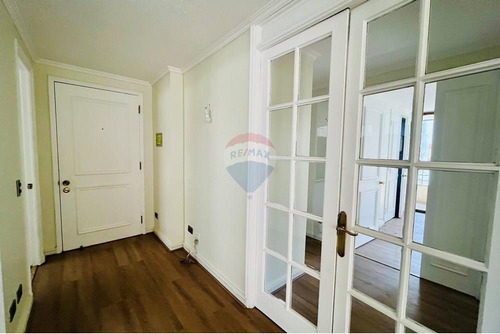 Espacioso Depto De 4 Dorm, 3 Bañ , 2 Estac Y Bod.