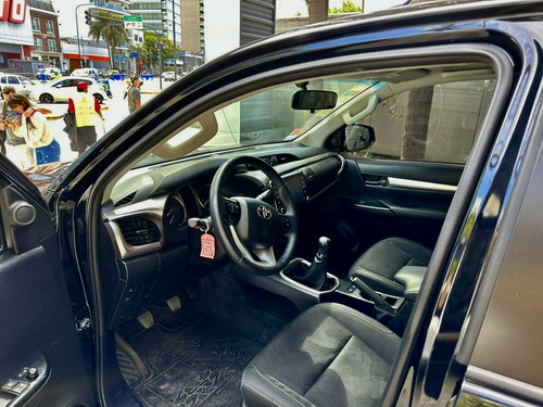 Toyota Hilux Pick-Up 2.8 Cd Srv 177cv 4x2