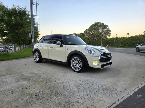 Mini Cooper S 2.0 F55 Chili 192cv
