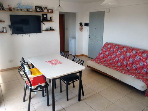 Imagen 7 de 10 de Departamento De 2 Ambientes En Venta - Haedo Centro Sur