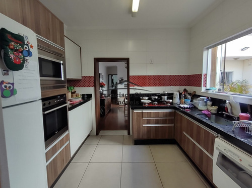 Imagem 13 de 30 de Casa À Venda No Bairro Parque Das Arvores - Guaratinguetá/sp - Cs507