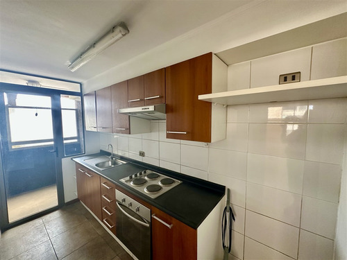 Departamento En Venta De 2 Dorm. En Recoleta
