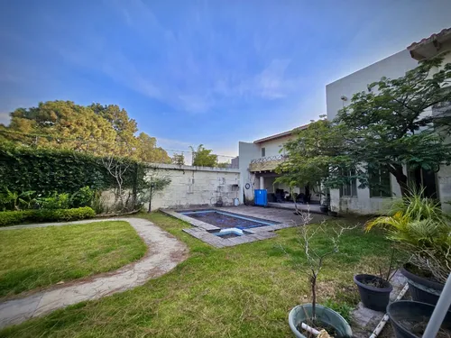 Hermosa Residencia Estilo Mexicano En Privada En Ahuatlán