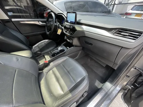 Ford Escape TITANIUM TP 2000CC 4X4