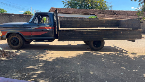 Vendo F4000 Na Carroceria Observação No Documento Está Baú