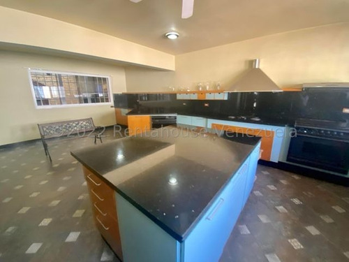 Imagen 10 de 25 de Casa En Venta Mls #22-20491 - Laura Colarusso