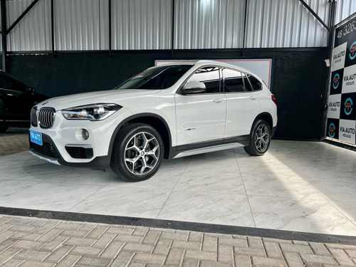 BMW X1 2.0 Sdrive20i X-line Active Flex 5p