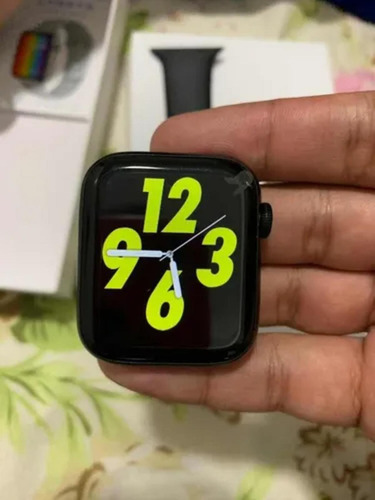 Reloj inteligente Iwo W26 con pantalla infinita y pulsera