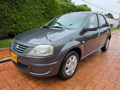 Renault Logan 1.4 Familiar Mt 2014