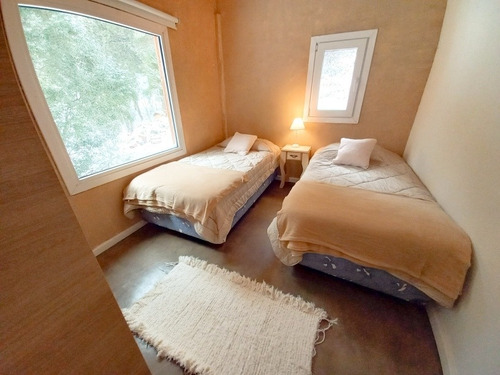 Imagen 8 de 30 de Alquiler Turistico En San Martin De Los Andes. Gran Casa De Montaña Amplia Comodidad Hasta 10 Personas.
