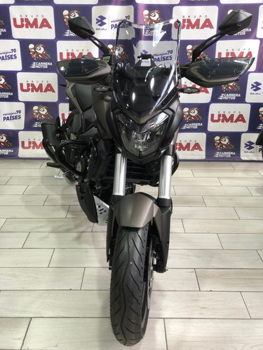 Imagen 4 de 18 de Dominar 400 Touring Accesorizada