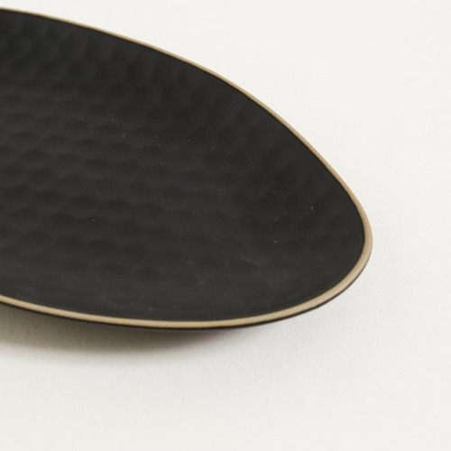 Bandeja De Cerámica Irregular Black Panal 23cm