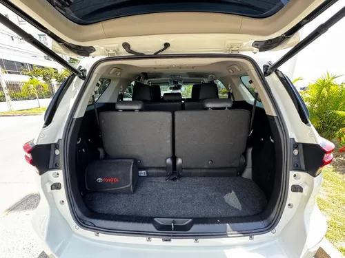 Toyota Fortuner 2.4 Street At 7As