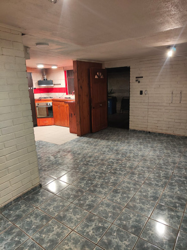 Amplia Casa 3hab 2 Ba Avenida La Florida