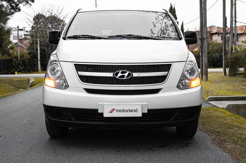 Imagen 1 de 14 de Hyundai H-1 Furgon 2.4 2015 - Motorland Permuto / Financio