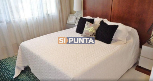 Imagen 8 de 12 de Apartamento En Alquiler - Mansa