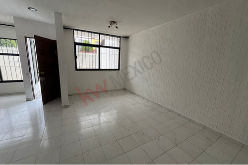 Casa En Renta En Plazas Del Sol 1ra Seccion 3 Recámaras