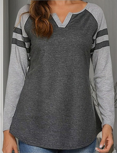 Camiseta De Manga Larga A Rayas Con Cuello En V Para Mujeres