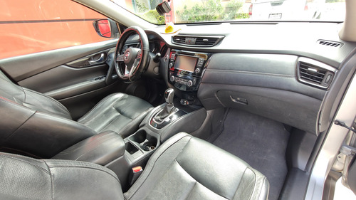 Nissan X-Trail 2.5 Exclusive 2 Row Cvt