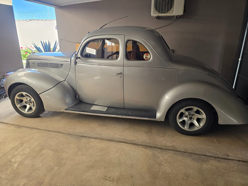 Coupé Ford 1938