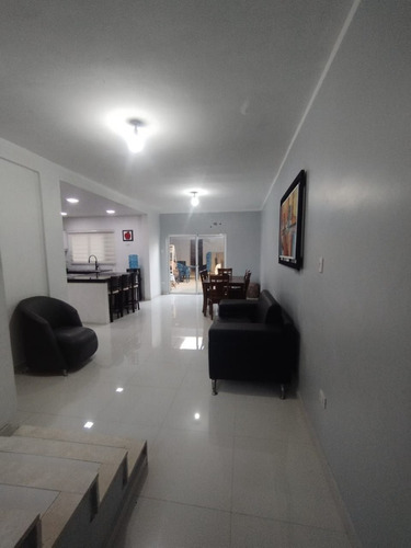 Townhouse En Venta En Los Medanos Cabudare