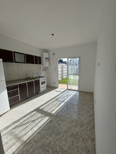 Imagen 6 de 30 de Duplex En Venta En Ituzaingo Norte