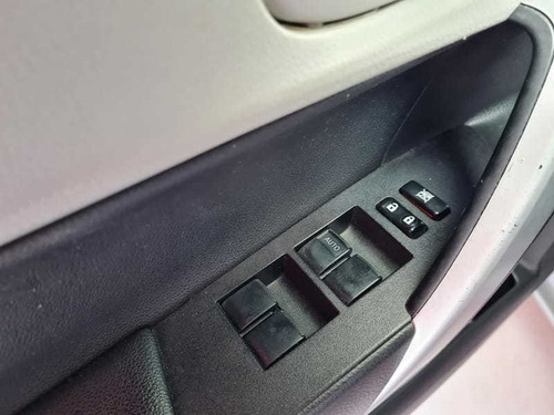 Imagem 6 de 15 de Toyota Corolla 1.8 2019 - Com Bancos De Couro