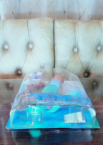 Muñeca Disney La Sirenita Transforming Ariel 2/1 Mattel 2023