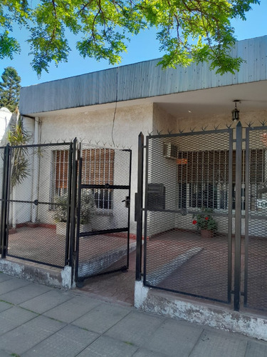 Casa 4 Ambientes Venta Ituzaingó