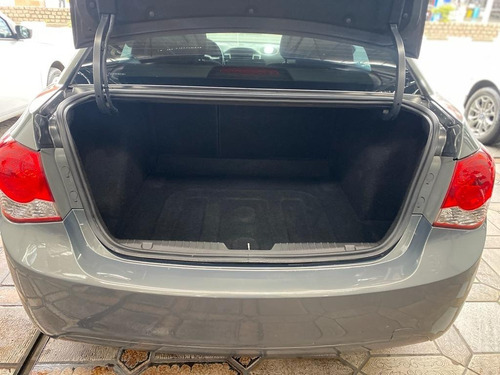 Imagem 10 de 10 de Gm Cruze Lt 1.8 Flex Mecânico 2012 Cinza Lindo