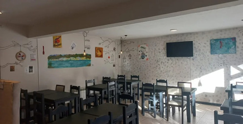 Restaurante Pleno Centro De Villa La Angostura