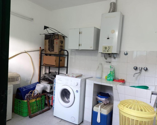 Casa En Venta Bº Maipu 1º Sección. 3 Dormitorios-3baños. Con Escritura. 330 M2