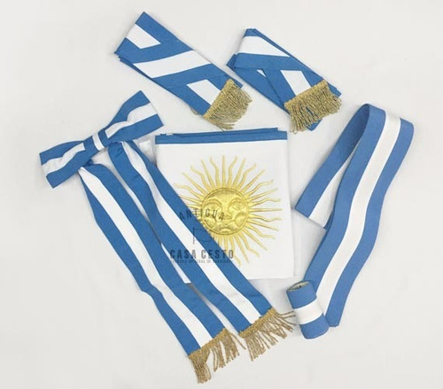 ** Bandera Argentina De Ceremonia Reglamentaria * 90x140cm *