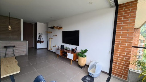 Imagen 2 de 24 de Apartamento En Arriendo Loma Del Escobero 622-17024