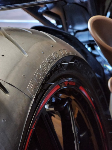 Imagen 23 de 25 de Moto Mv Agusta Dragster 800 Rosso Roja