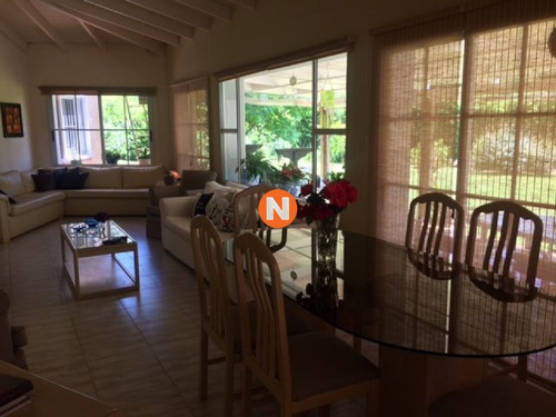 Casa En Venta En Punta Del Este Nana Lavagna- Ref: 213600