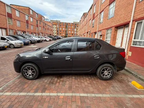 Renault Logan 1.6 Expression