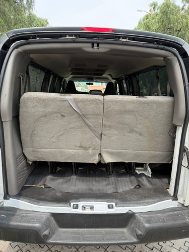 Chevrolet Express 6.0ls C 15 Pas At