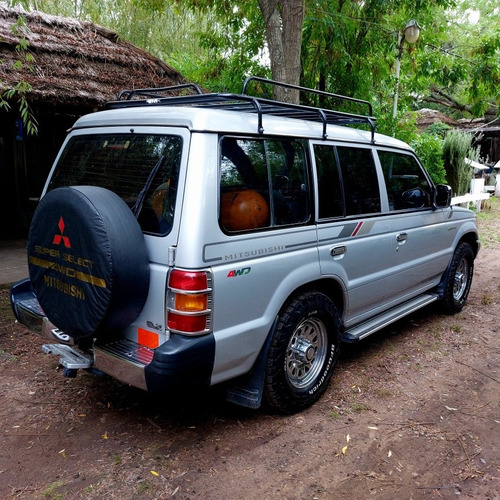 Imagen 4 de 18 de Mitsubishi Montero 1993 2.6 Glx Shrw