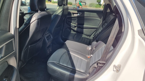 Imagen 8 de 12 de Ford Edge 2018 2.0 Sel Plus Ecoboost At