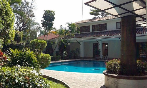 Imagen 1 de 7 de Casa Única En Su Tipo, Sumiya Para Remodelar