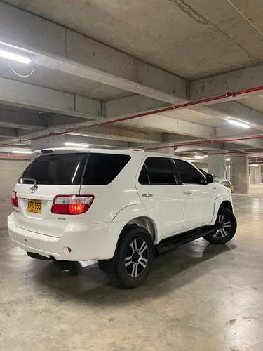Toyota Fortuner 2.7l 4x4