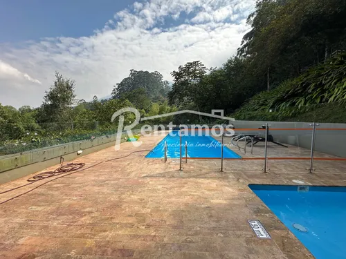Casa En Arriendo En La Calleja. Cod A775894