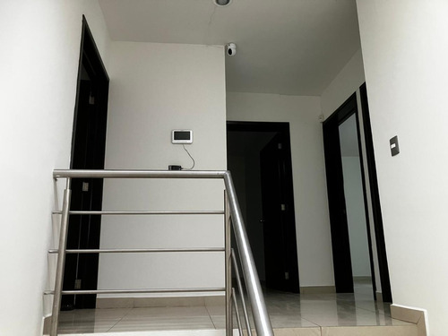 Casa Como Nueva, Muy Comoda Y Segura. En Tahona Zacatecas
