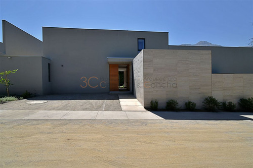Sin Comision / Condominio / Onofre Jarpa / La Reina Alta