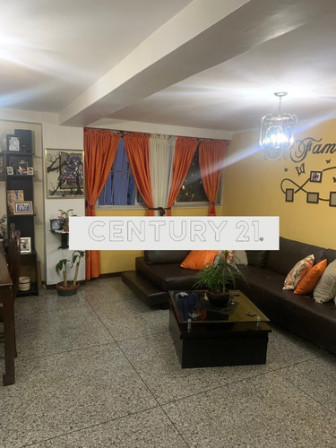 Imagen 3 de 12 de Apartamento En El Valle Longaray