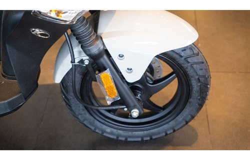 Kymco Agility 125 Scooter No Yamaha Fascino Rs 125