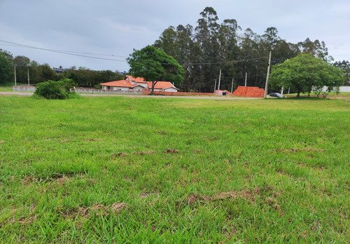 Terreno Com Toda Segurança E Infraestrutura Do Condomínio Fechado Ninho Verde I, Próximo A Cidade De São Paulo!!