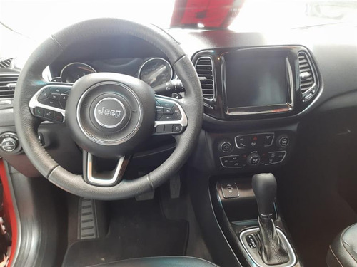 Jeep Compass 2.0 Limited (aut) (flex) Flex Automático